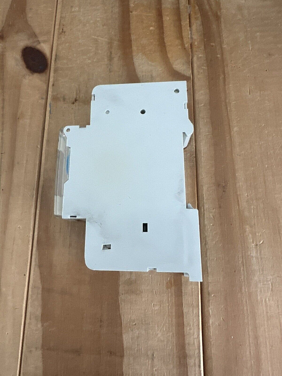 Hager 16A Eh010 228010 Time Switch 1CH Daily 240V 50/60HZ TIMER PRO