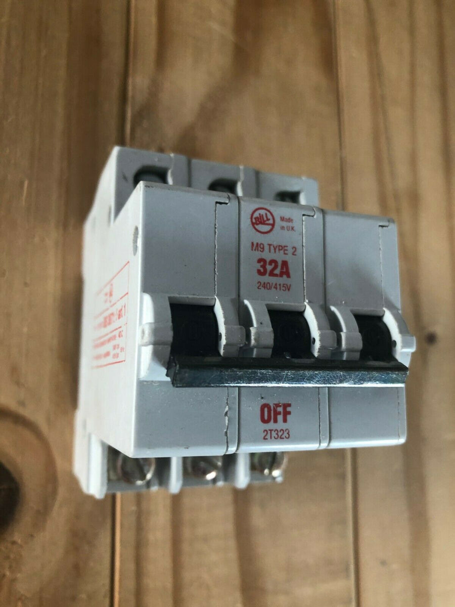 BILL MEM EATON 2T323 M9 32A TYPE 2 240 415V 3 POLE MCB PRO BREAKERS bill-mem-eaton-2t323-m9-32a-type-2-240-415v-3-pole-mcb-pro-breakers