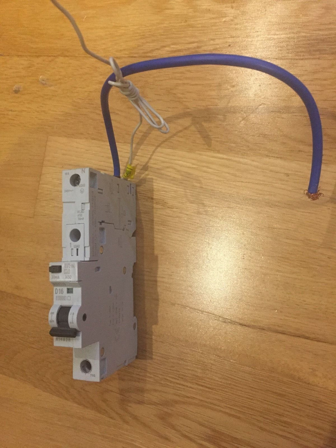 EATON MEM 16A 30MA TYPE D D16 MEMERA2000 MEMSHIELD2 POD RCBO RCD RCCB ...