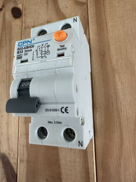 RO2-32B/030