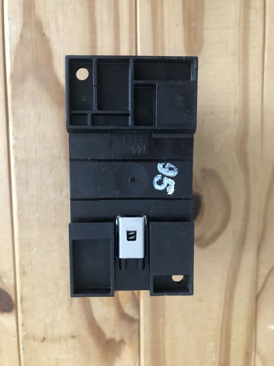 Contacteur Eaton DILM25-10 24V AC 50/60Hz - Neuf, Pour Armoires électriques