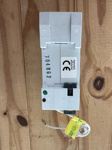263892_4 263892_4