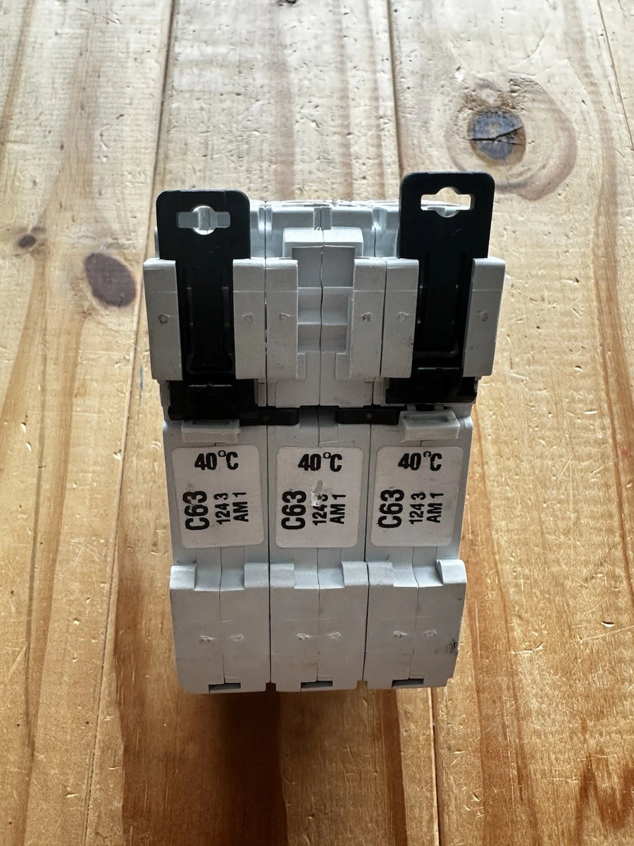 MEM MCH363 63A MCB 3 Triple Pole Type C C63 Circuit Breaker EATON BILL ...