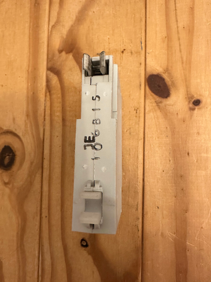 Square D QO140EB6 QOE MCB 40 Amp Single Pole Qwikline Breaker Type B 4 ...