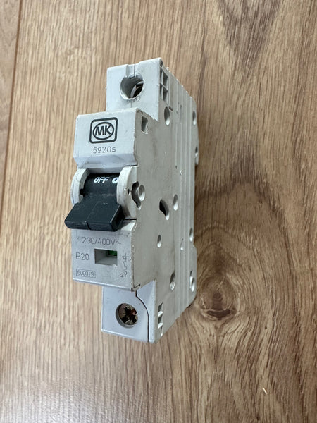 MK 20 AMP 5920s CURVE B 6kA MCB CIRCUIT BREAKER