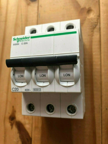 SCHNEIDER 20 AMP TYPE C 10 kA TRIPLE POLE MCB CIRCUIT BREAKER IK60N A9K24320 C20