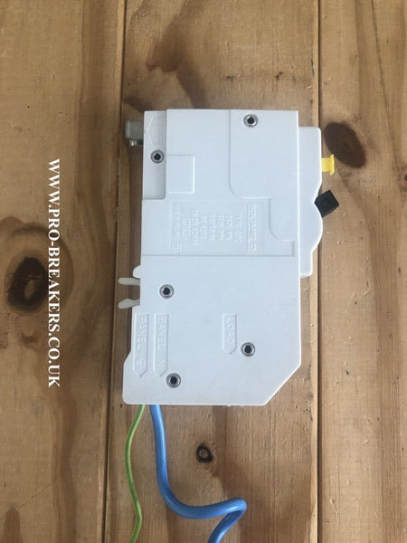 32 Amp Rcd SQUARE D 32 AMP TYPE B QOE TYPE 10kA 30mA RCBO RCD MCB QOE132B03 PLUG ...